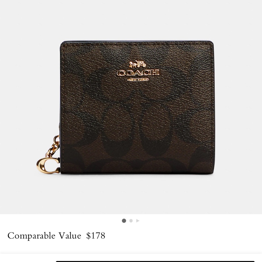 Coach Snap Wallet in signature canvas